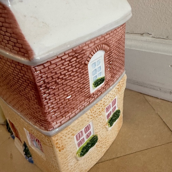 Vintage Village SET OF 4 Dry Good Jars - Picture 6 of 15